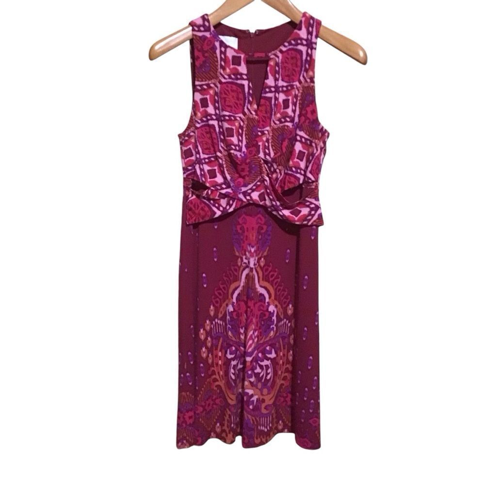 Donna Morgan Sleeveless Burgundy Dress 4‎